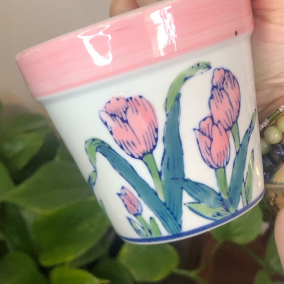 Other - Pink and White Floral Vintage Ceramic Pot